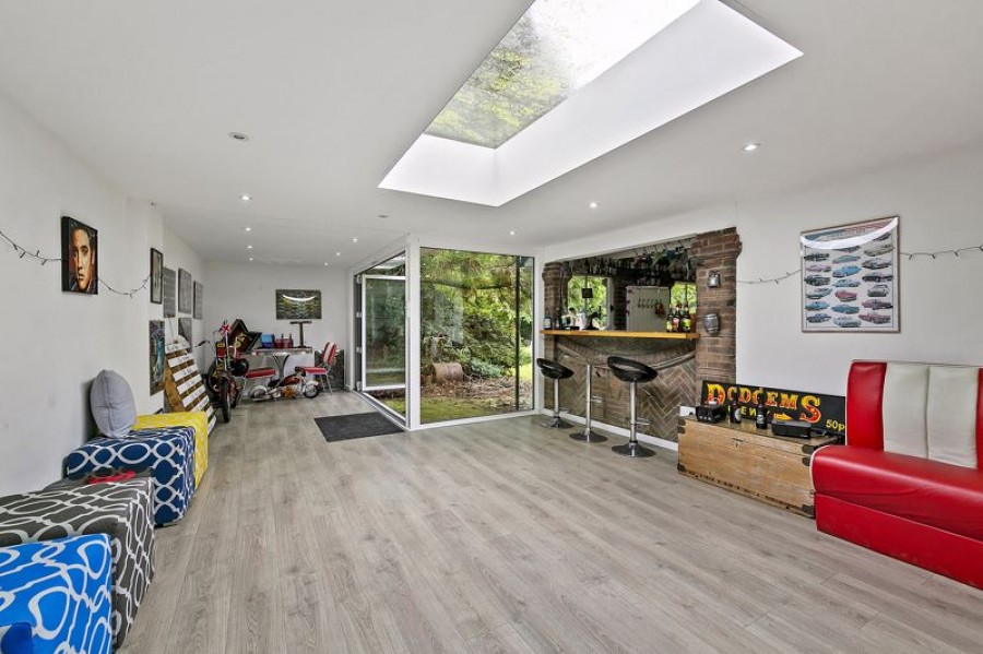 Images for Seymour Road, East Molesey EAID:Miles&Bird BID:Miles & Bird
