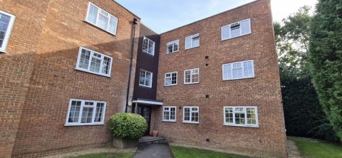 Colne Drive, Walton-On-Thames