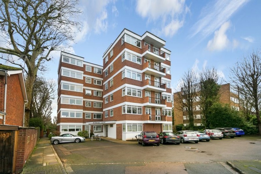 Images for River Reach, Teddington EAID:Miles&Bird BID:Miles & Bird