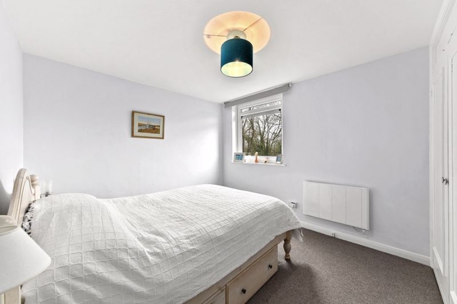 Images for River Reach, Teddington EAID:Miles&Bird BID:Miles & Bird