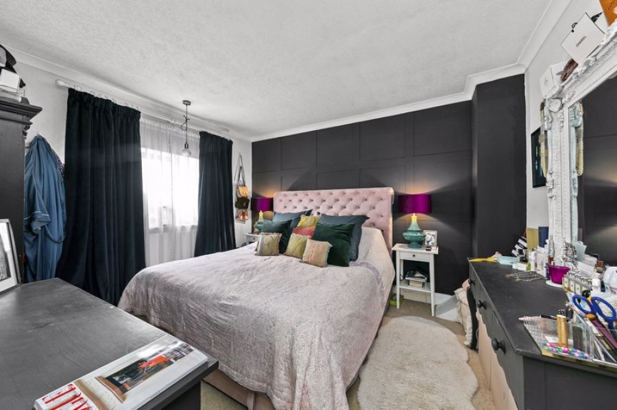 Images for Balmoral Crescent, West Molesey EAID:Miles&Bird BID:Miles & Bird