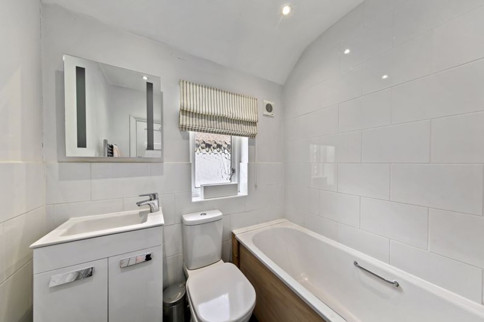 Images for Hurst Road, East Molesey EAID:Miles&Bird BID:Miles & Bird