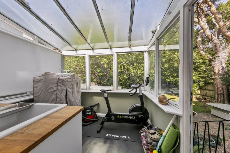 Images for Hurst Road, East Molesey EAID:Miles&Bird BID:Miles & Bird