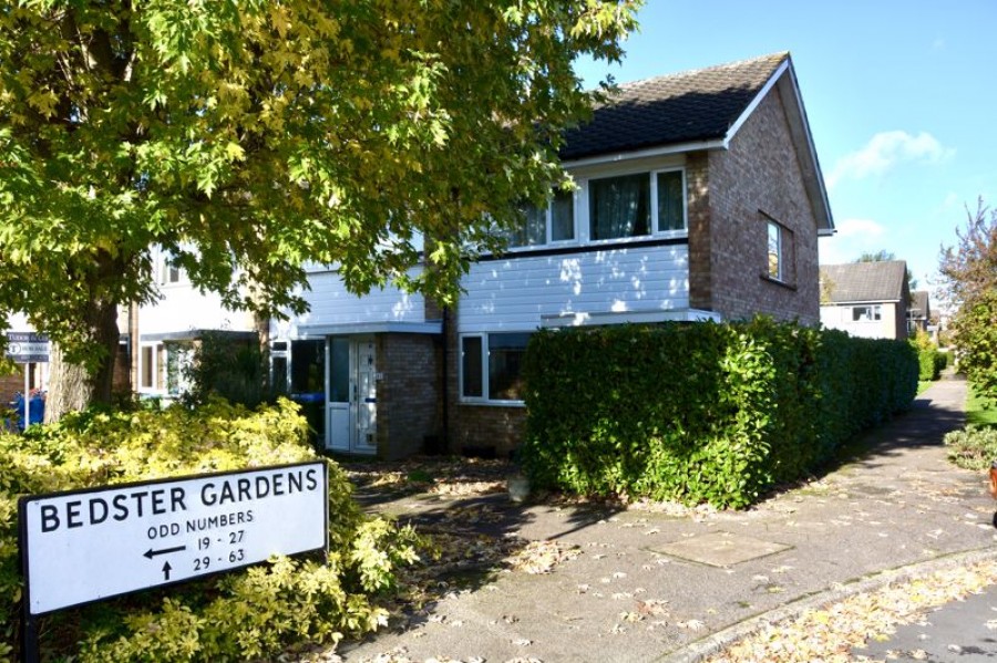 Images for Bedster Gardens, Hurst Park EAID:Miles&Bird BID:Miles & Bird