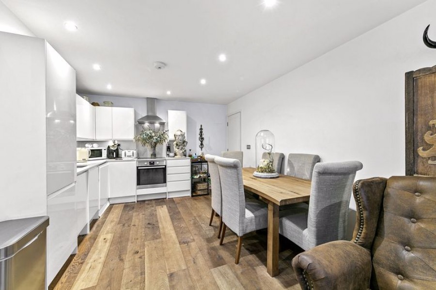 Images for Hampton Court Road, East Molesey EAID:Miles&Bird BID:Miles & Bird