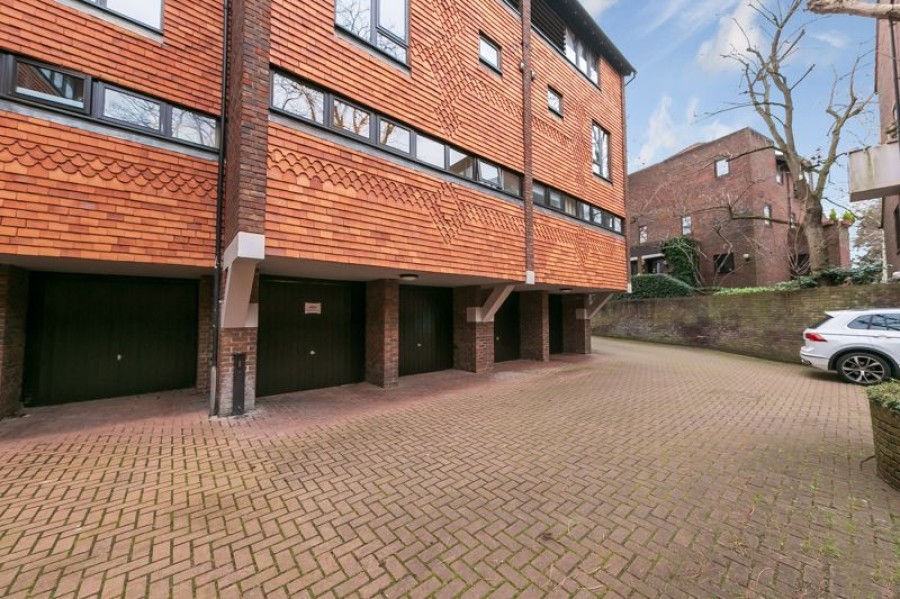 Images for Mallard Place, Strawberry Hill EAID:Miles&Bird BID:Miles & Bird