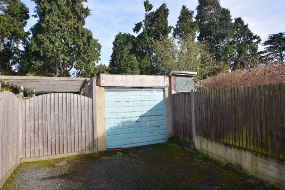 Images for Rosemary Avenue, West Molesey EAID:Miles&Bird BID:Miles & Bird