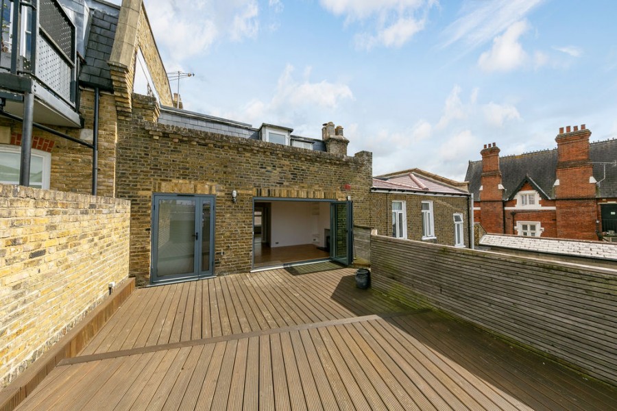Images for Bridge Road, East Molesey EAID:Miles&Bird BID:Miles & Bird