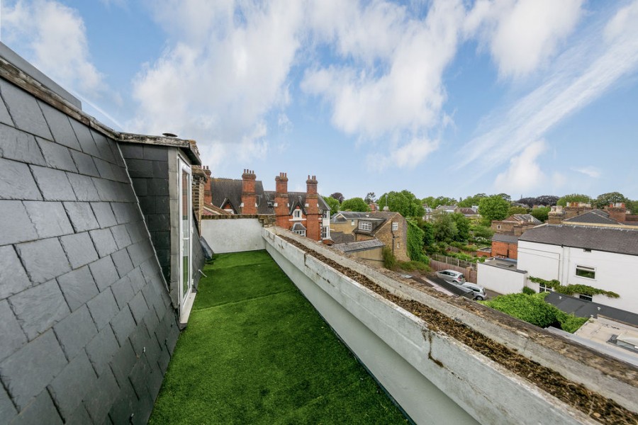 Images for Bridge Road, East Molesey EAID:Miles&Bird BID:Miles & Bird