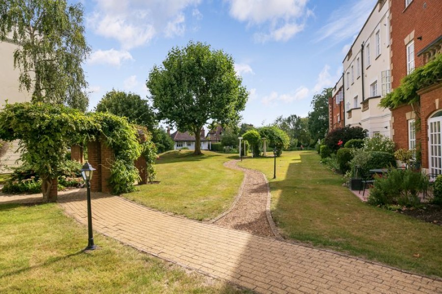Images for Queens Reach, East Molesey EAID:Miles&Bird BID:Miles & Bird
