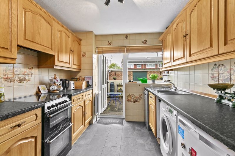 Images for Fleetside, West Molesey EAID:Miles&Bird BID:Miles & Bird