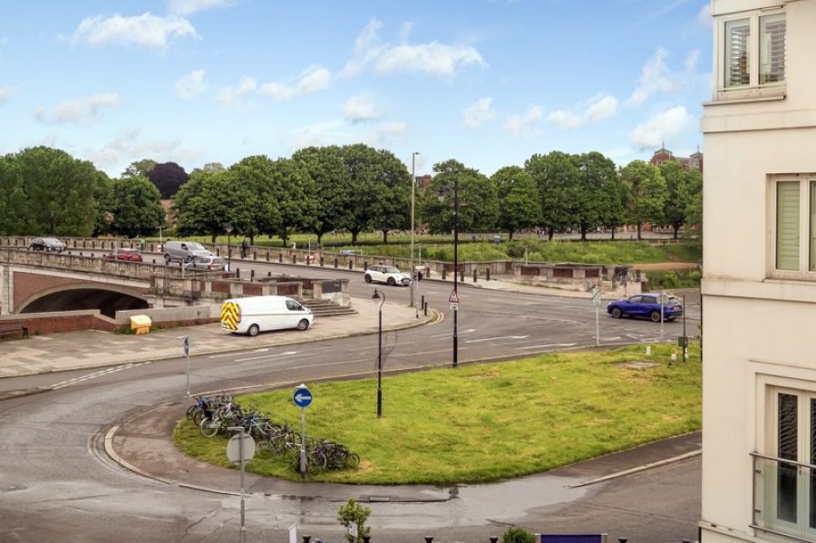 Images for Hampton Court Mews, East Molesey EAID:Miles&Bird BID:Miles & Bird