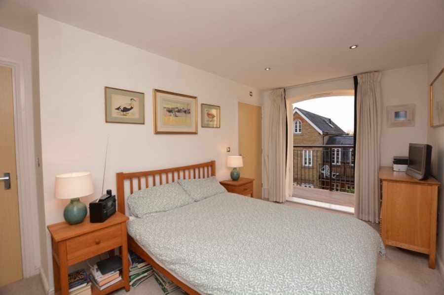 Images for Hampton Court Mews, East Molesey EAID:Miles&Bird BID:Miles & Bird