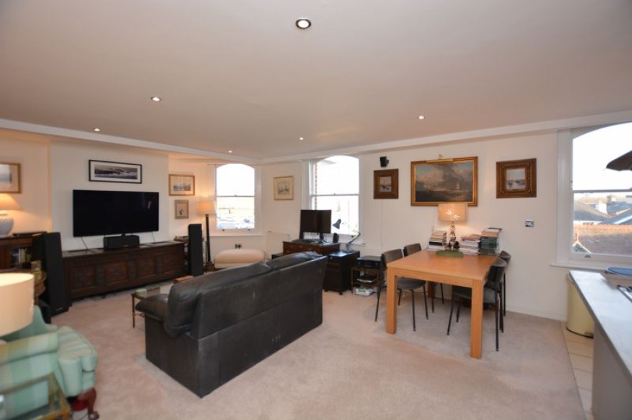 Images for Hampton Court Mews, East Molesey EAID:Miles&Bird BID:Miles & Bird