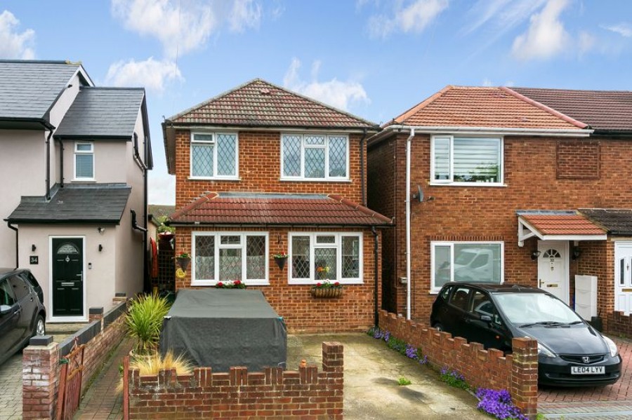 Images for Northumberland Crescent, Bedfont EAID:Miles&Bird BID:Miles & Bird