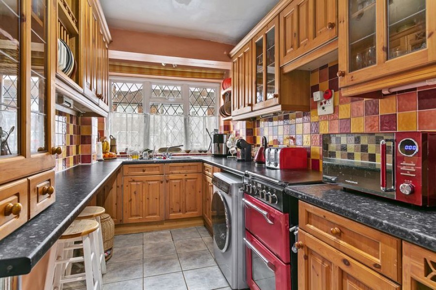 Images for Northumberland Crescent, Bedfont EAID:Miles&Bird BID:Miles & Bird