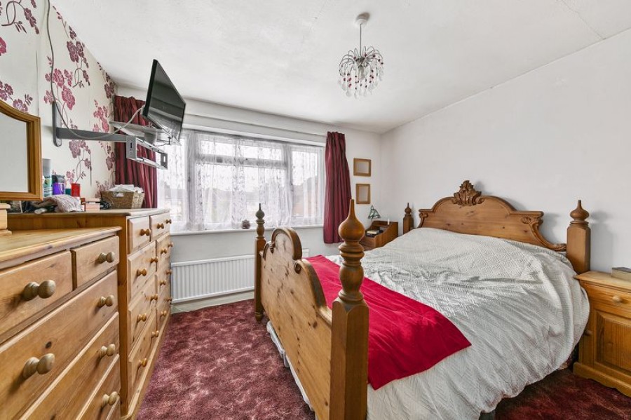 Images for Northumberland Crescent, Bedfont EAID:Miles&Bird BID:Miles & Bird