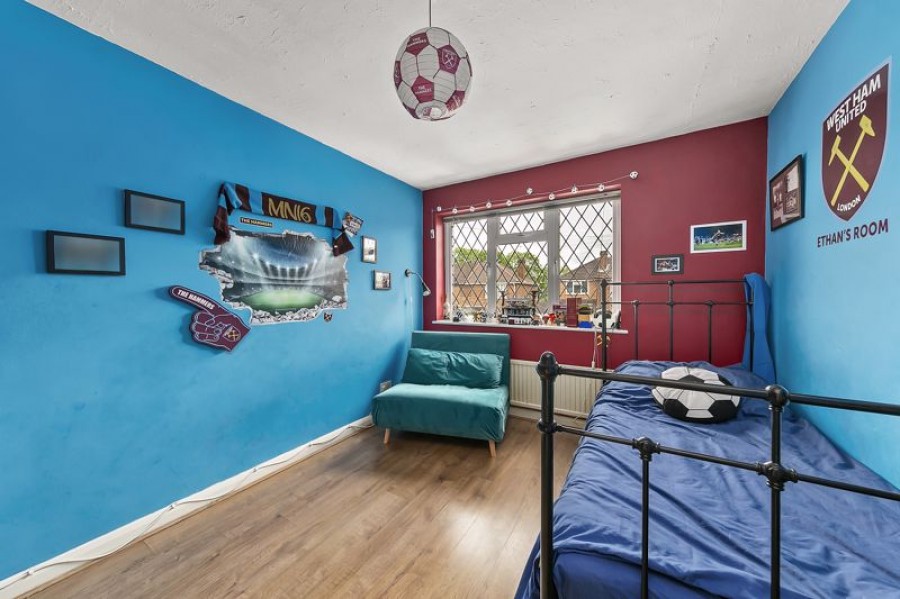 Images for Northumberland Crescent, Bedfont EAID:Miles&Bird BID:Miles & Bird