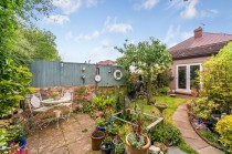 Images for Kingston Avenue, Bedfont