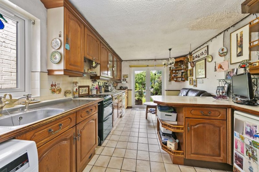 Images for Kingston Avenue, Bedfont EAID:Miles&Bird BID:Miles & Bird