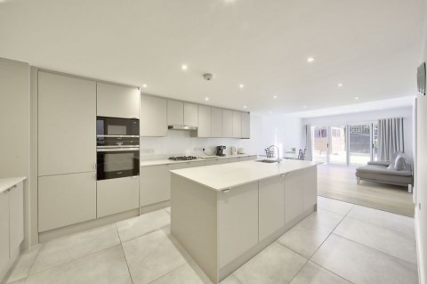 Walton Road, East Molesey