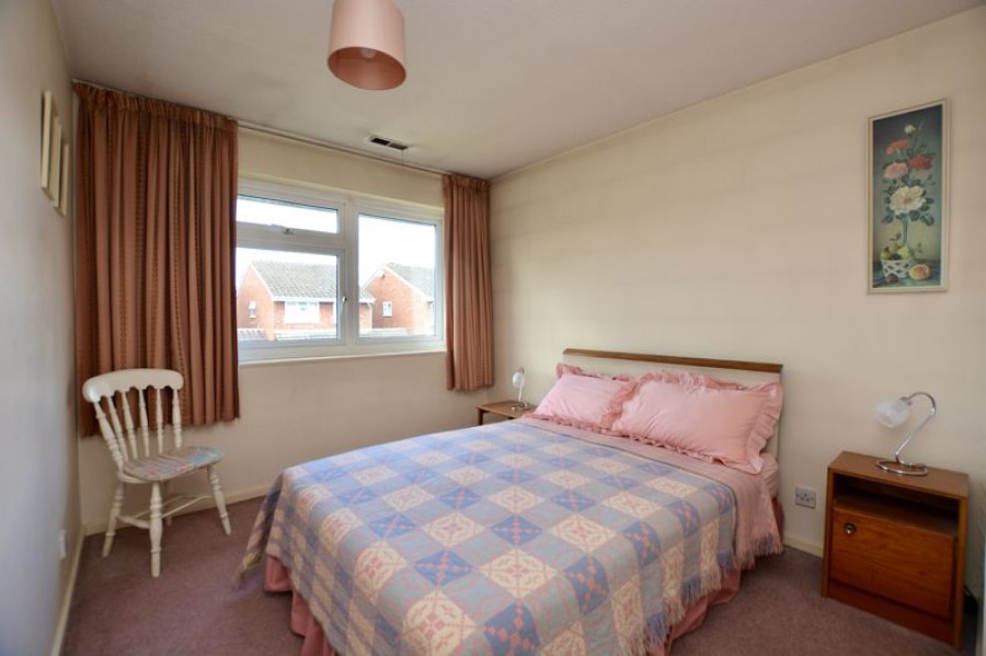 Images for Winchilsea Crescent, Hurst Park EAID:Miles&Bird BID:Miles & Bird
