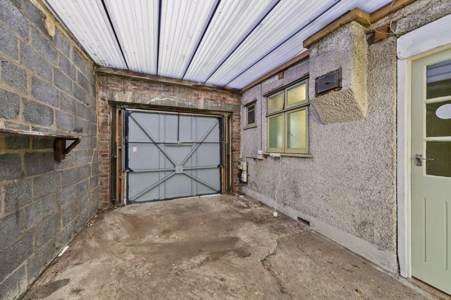 Images for Greenwood Road, Thames Ditton EAID:Miles&Bird BID:Miles & Bird