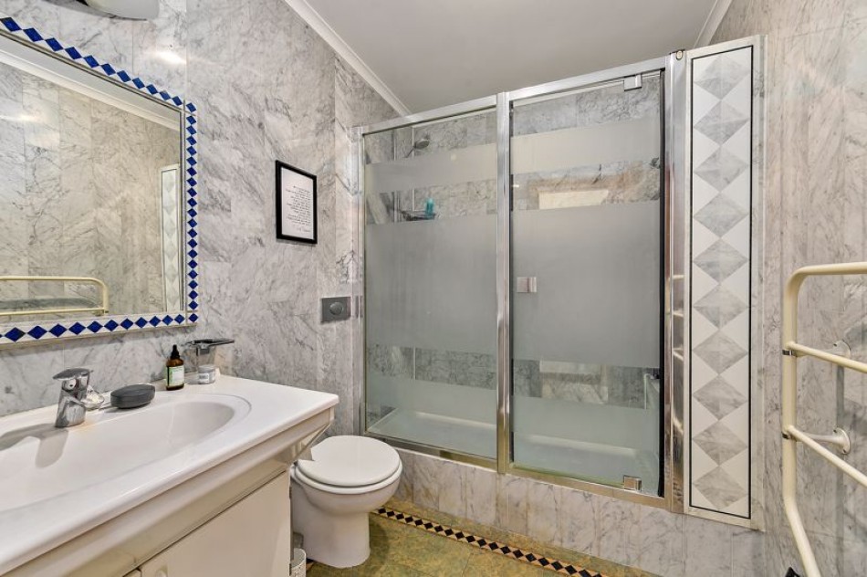 Images for Jane Seymour House, Queens Reach, East Molesey EAID:Miles&Bird BID:Miles & Bird
