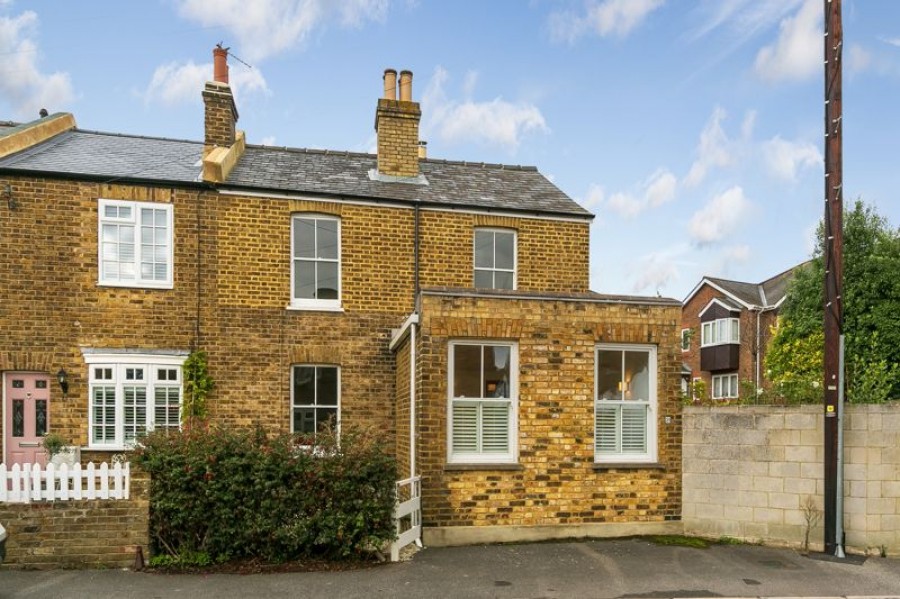 Images for School Road, East Molesey EAID:Miles&Bird BID:Miles & Bird