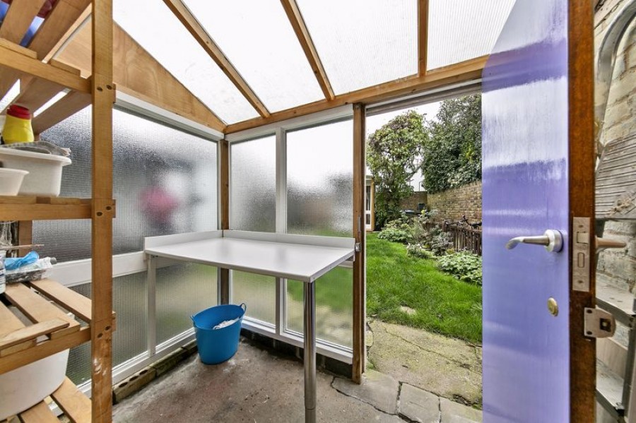Images for School Road, East Molesey EAID:Miles&Bird BID:Miles & Bird