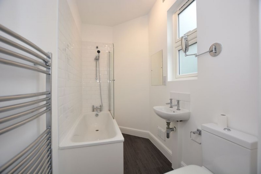 Images for Green Lane, Addlestone EAID:Miles&Bird BID:Miles & Bird