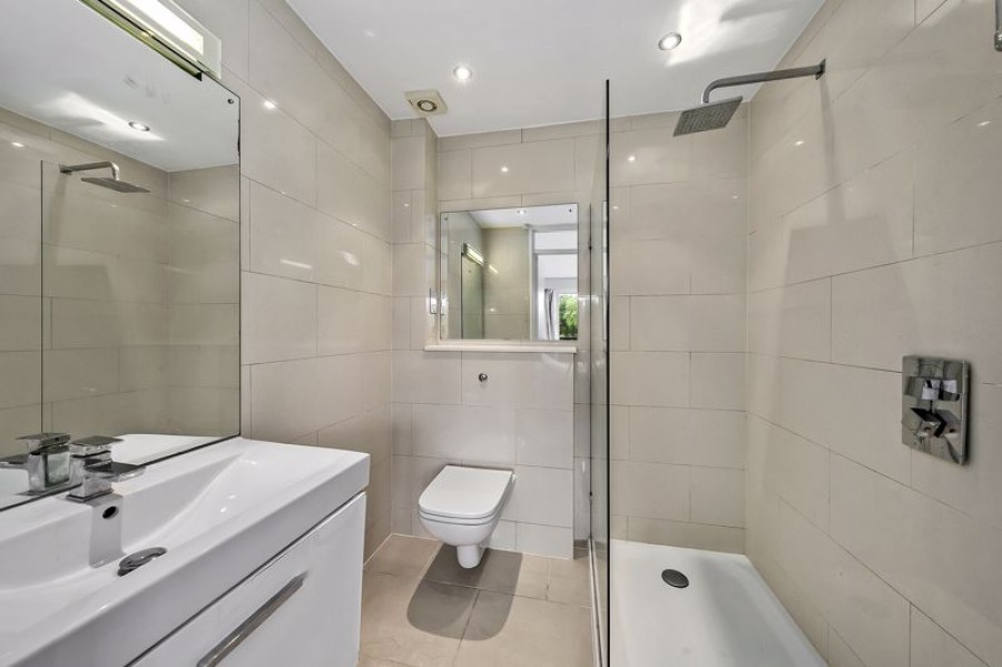 Images for Mallard Place, Strawberry Hill EAID:Miles&Bird BID:Miles & Bird
