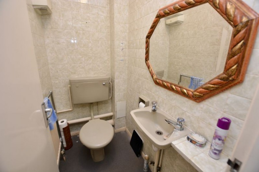 Images for Motcombe House, Palace Road, East Molesey EAID:Miles&Bird BID:Miles & Bird