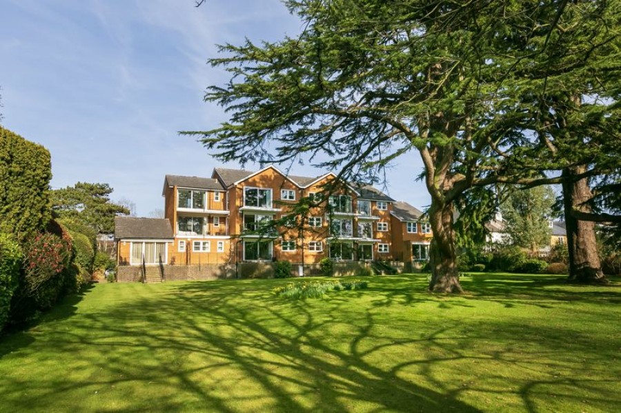 Images for Motcombe House, Palace Road, East Molesey EAID:Miles&Bird BID:Miles & Bird