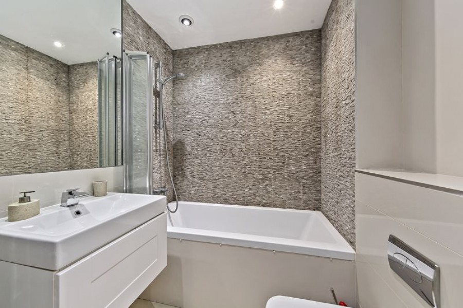 Images for Pemberton Terrace, East Molesey EAID:Miles&Bird BID:Miles & Bird