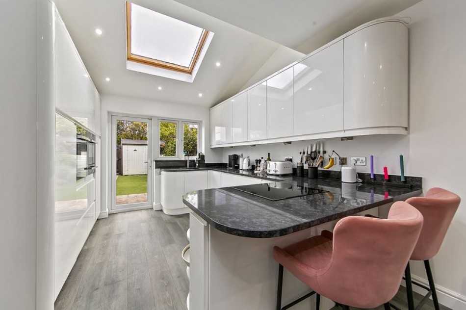 Images for Pemberton Terrace, East Molesey EAID:Miles&Bird BID:Miles & Bird