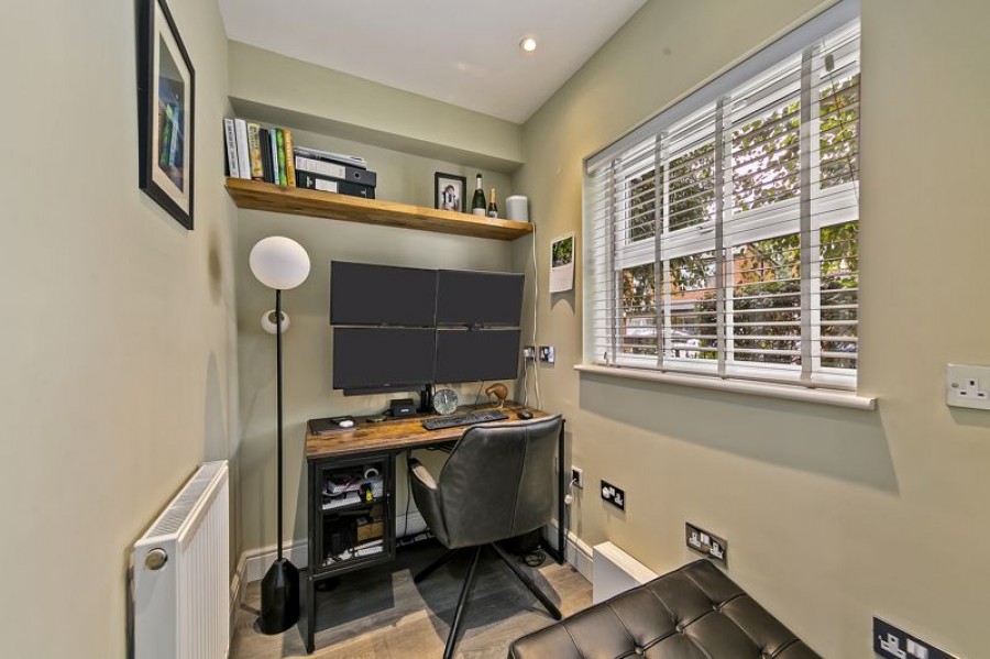 Images for Pemberton Terrace, East Molesey EAID:Miles&Bird BID:Miles & Bird