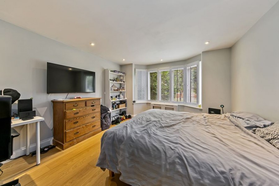 Images for Hurst Road, West Molesey EAID:Miles&Bird BID:Miles & Bird