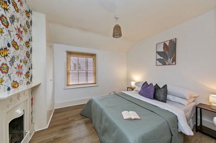 Images for Upper Teddington Road, Hampton Wick EAID:Miles&Bird BID:Miles & Bird