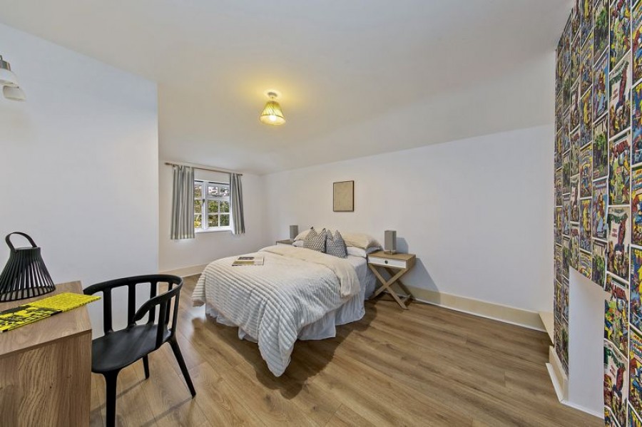 Images for Upper Teddington Road, Hampton Wick EAID:Miles&Bird BID:Miles & Bird