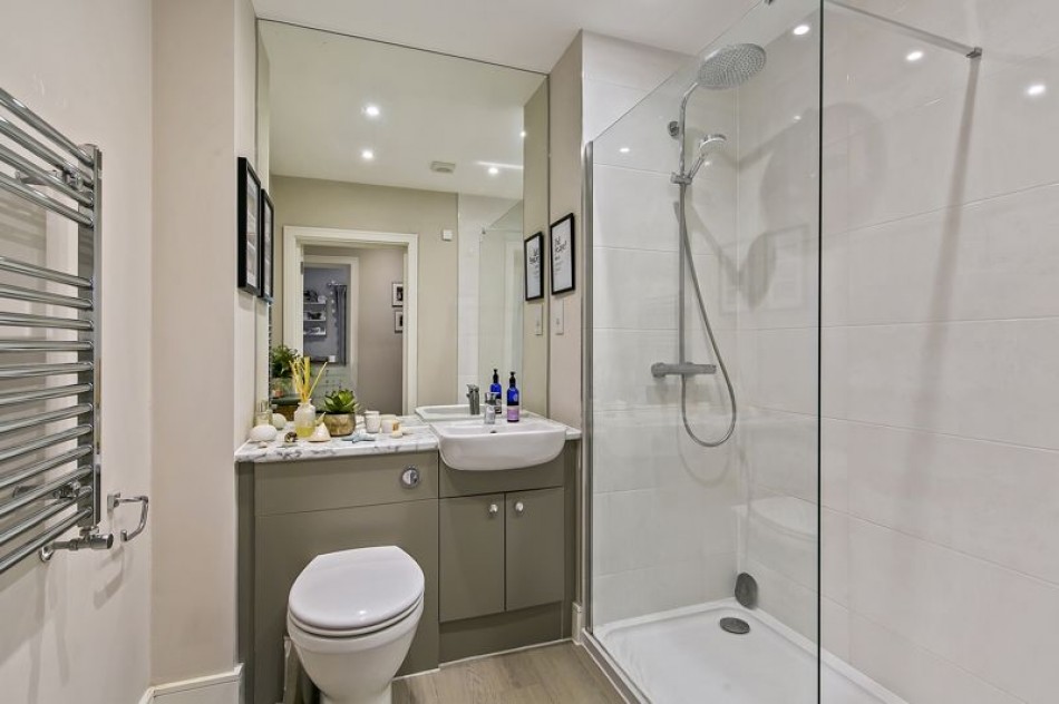 Images for Pavilion Place, East Molesey EAID:Miles&Bird BID:Miles & Bird