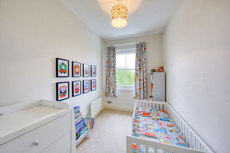 Images for Dennis Road, East Molesey EAID:Miles&Bird BID:Miles & Bird