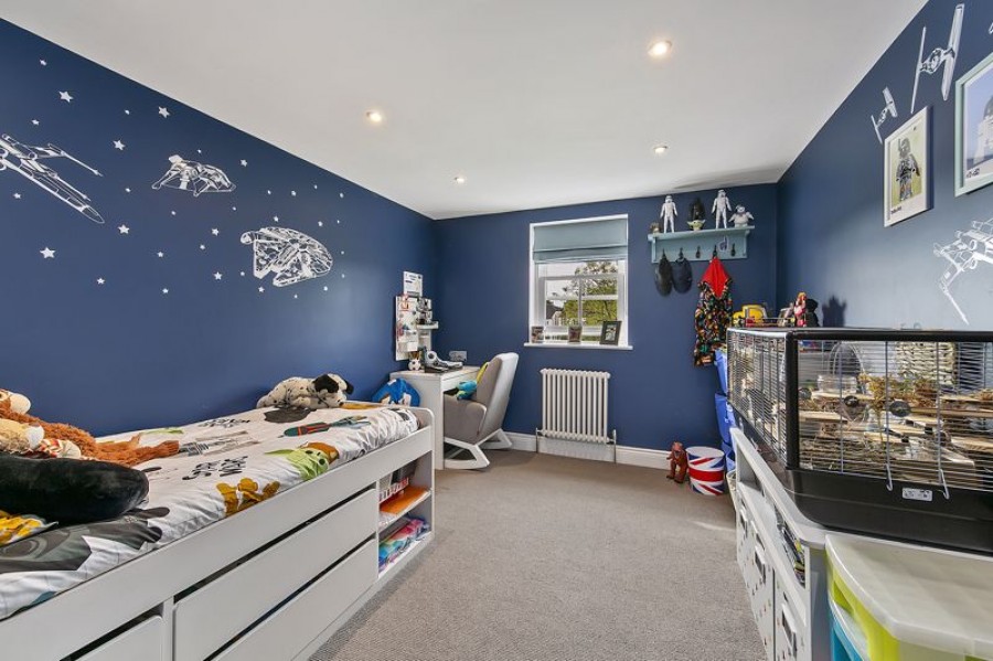 Images for Guildford Street, Staines-Upon-Thames EAID:Miles&Bird BID:Miles & Bird