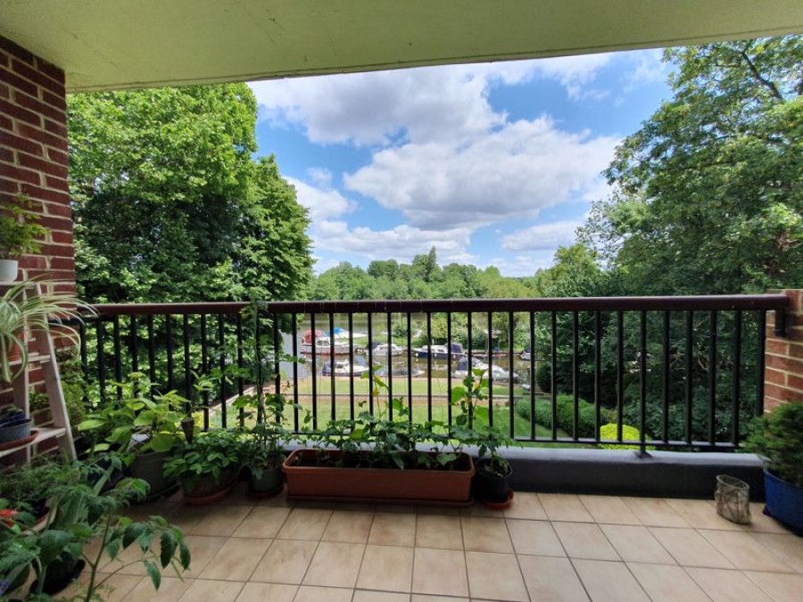 Images for Riverside Court, River Reach, Teddington EAID:Miles&Bird BID:Miles & Bird