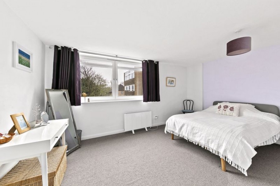 Images for Riverside Court, River Reach, Teddington EAID:Miles&Bird BID:Miles & Bird
