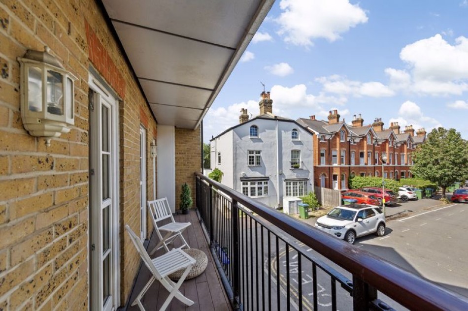 Images for Hampton Court Mews, East Molesey EAID:Miles&Bird BID:Miles & Bird