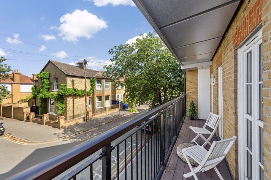 Images for Hampton Court Mews, East Molesey EAID:Miles&Bird BID:Miles & Bird