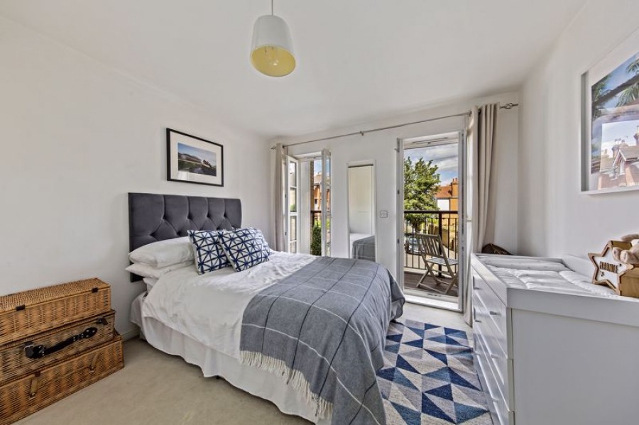 Images for Hampton Court Mews, East Molesey EAID:Miles&Bird BID:Miles & Bird