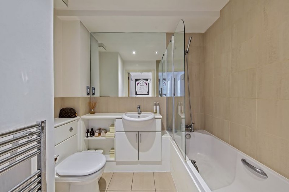 Images for Hampton Court Mews, East Molesey EAID:Miles&Bird BID:Miles & Bird