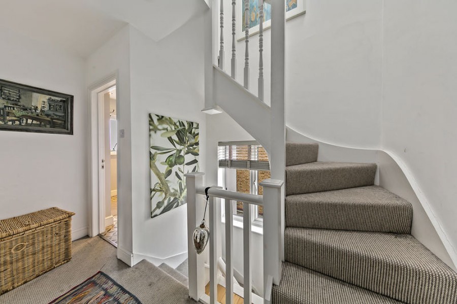 Images for Waldegrave Park, Strawberry Hill EAID:Miles&Bird BID:Miles & Bird